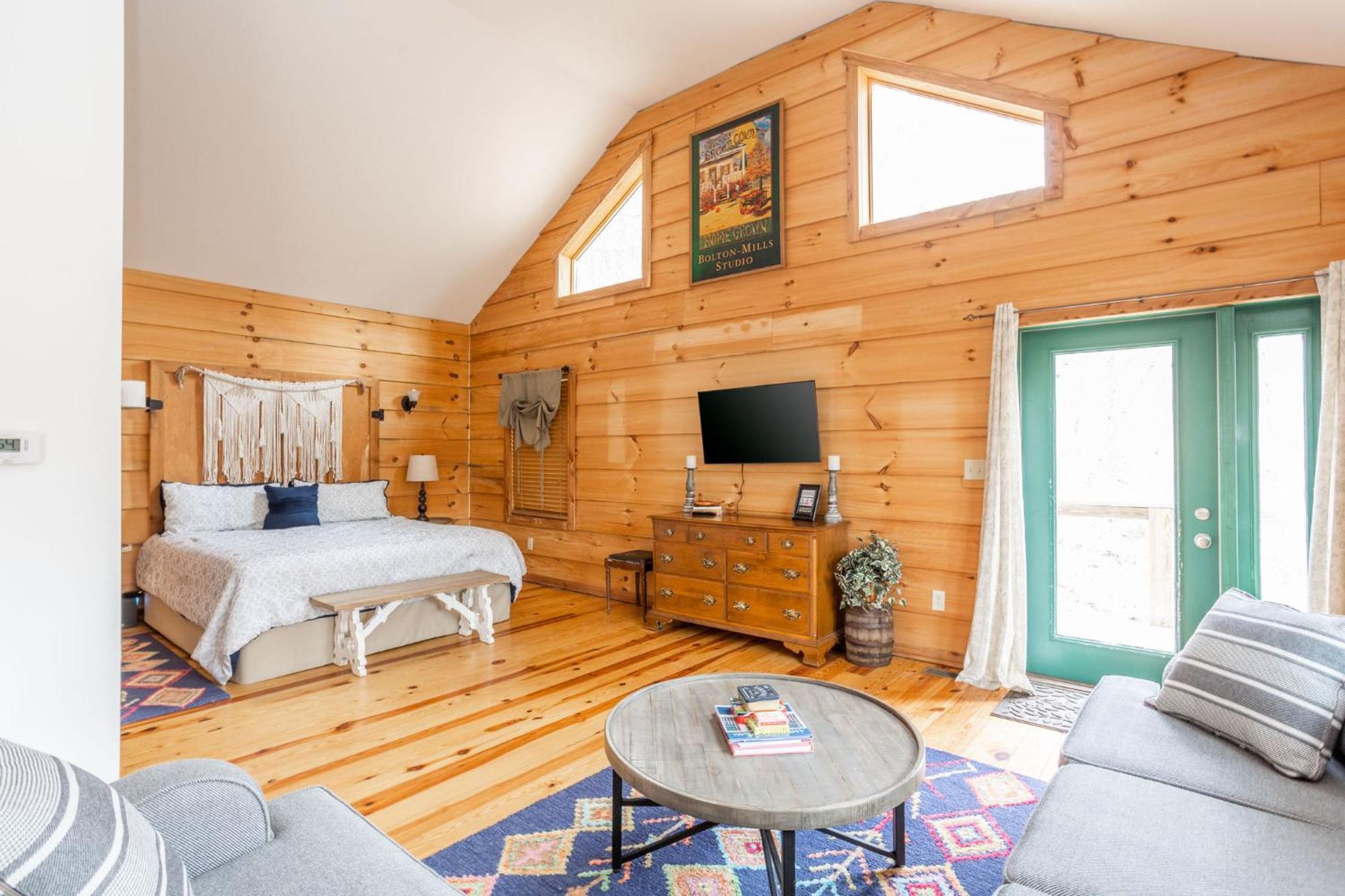 The Treehouse At The Rustic Retreat Hotel Nashville Exterior photo